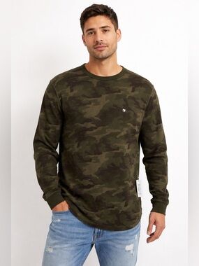 American Eagle Camo Long Sleeve Shirt NWT Sz L Green Military Casual